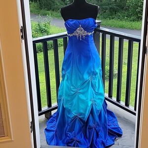ded junior prom dress, size 7/8